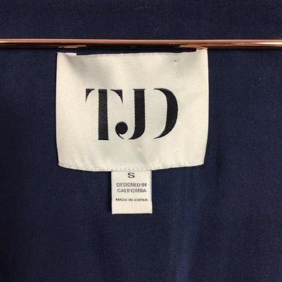 The Jetset Diaries Kensington Striped Wrap Top Navy White Small - Picture 3 of 8